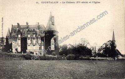 Carte postale ancienne Le Château (XVe siècle) et l'Eglise — Courtalain (Eure-et-Loir)