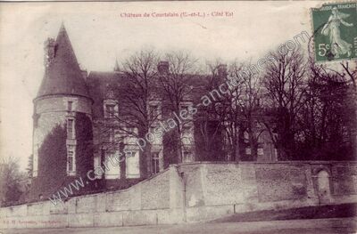 Carte postale ancienne Château de Courtalain - Côté Est — Courtalain (Eure-et-Loir)
