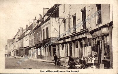 Carte postale ancienne Courville — Courville-sur-Eure (Eure-et-Loir)