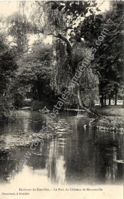 Carte postale ancienne Chateau de Marcouville — Crucey-Villages (Eure-et-Loir)