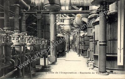 Carte postale ancienne L'allée de l'évaporation - Sucrerie — Toury (Eure-et-Loir)