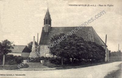 Carte postale ancienne Place de l'Église — Yermenonville (Eure-et-Loir)