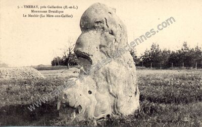 Carte postale ancienne Monument Druidique Le Menhir (La Mère-aux-Cailles) — Ymeray (Eure-et-Loir)