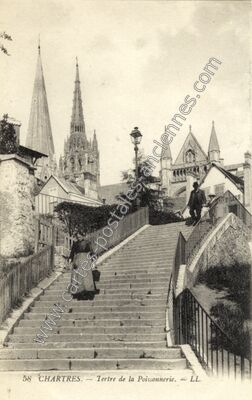 Carte postale ancienne Tertre de la Poissonnerie — Chartres (Eure-et-Loir)