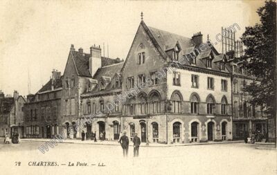 Carte postale ancienne La Poste — Chartres (Eure-et-Loir)