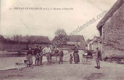 Carte postale ancienne Hameau d'Ymorville — Prunay-le-Gillon (Eure-et-Loir)