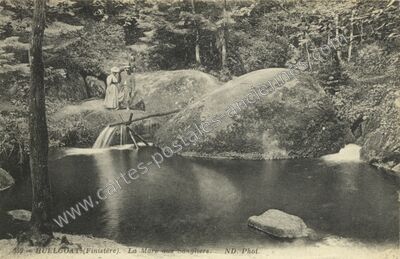Carte postale ancienne La Mare aux Sangliers — Huelgoat (Finistère)
