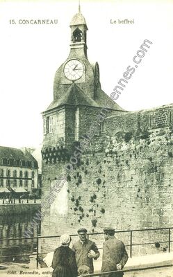 Carte postale ancienne Le beffroi — Concarneau (Finistère)