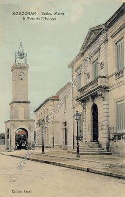 Carte postale ancienne Ecoles, Mairie & Tour de l'Horloge — Codognan (Gard)