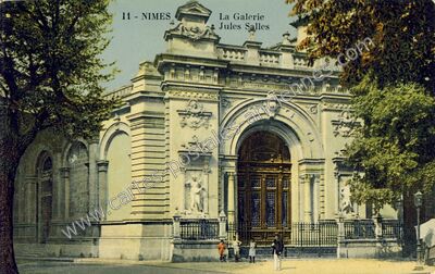 Carte postale ancienne La Galerie Jules Salles — Nîmes (Gard)