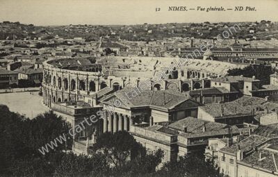 Carte postale ancienne Vue générale — Nîmes (Gard)