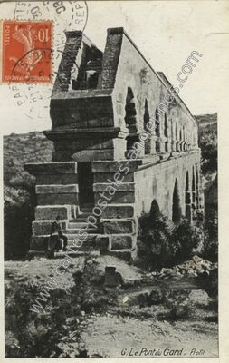 Carte postale ancienne pont du gard — Vers-Pont-du-Gard (Gard)