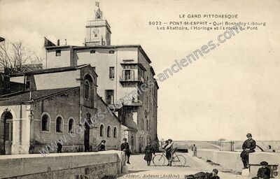 Carte postale ancienne Pont St Esprit — Pont-Saint-Esprit (Gard)
