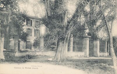 Carte postale ancienne Château de Tavel — Tavel (Gard)