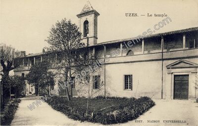 Carte postale ancienne Le temple — Uzès (Gard)