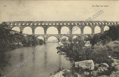 Carte postale ancienne pont du gard — Vers-Pont-du-Gard (Gard)