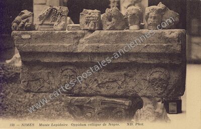 Carte postale ancienne Musée Lapidaire. Oppidum celtique de Nages — Nîmes (Gard)