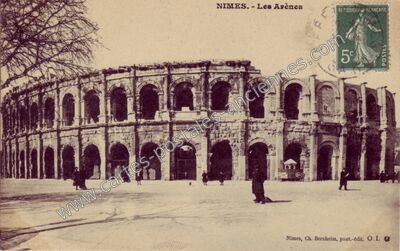 Carte postale ancienne Les Arènes — Nîmes (Gard)