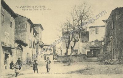 Carte postale ancienne Place du Général Sorbiei — Saint-Quentin-la-Poterie (Gard)