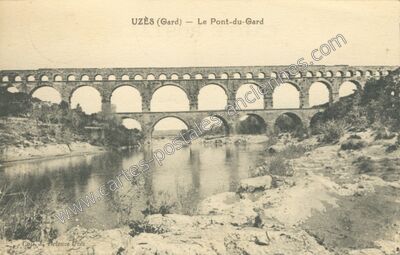Carte postale ancienne Pont du Gard — Vers-Pont-du-Gard (Gard)