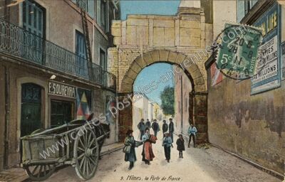 Carte postale ancienne La Porte de France — Nîmes (Gard)
