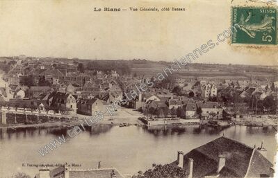 Carte postale ancienne Vue Générale, côté Bateau — Le Blanc (Indre)