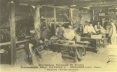 Carte postale ancienne Manufacture Française de Ruches / Établissements Albert MATHIEU / Menuiserie — Châteauroux (Indre)