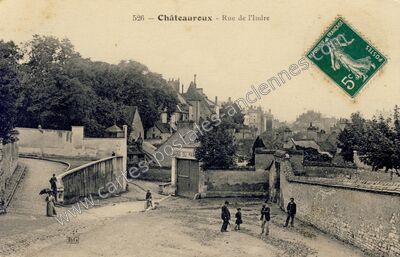 Carte postale ancienne Rue de l'Indre — Châteauroux (Indre)