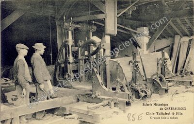 Carte postale ancienne Scierie Mécanique, Grande Scie à ruban — Châteauroux (Indre)