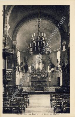 Carte postale ancienne Intérieur de l'Eglise — Sainte-Sévère-sur-Indre (Indre)