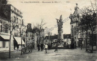 Carte postale ancienne Monument de 1870 et leldre — Châteauroux (Indre)
