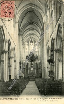 Carte postale ancienne Intérieur de l'Eglise Saint-André — Châteauroux (Indre)
