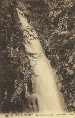 Carte postale ancienne Gouffre d'Enfer — Bagnères-de-Luchon (Haute-Garonne)