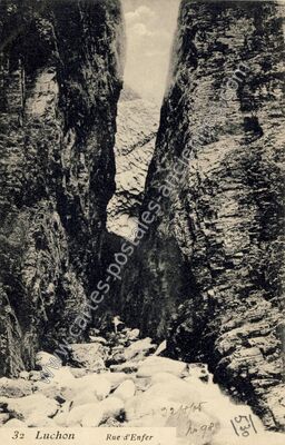 Carte postale ancienne Luchon — Bagnères-de-Luchon (Haute-Garonne)