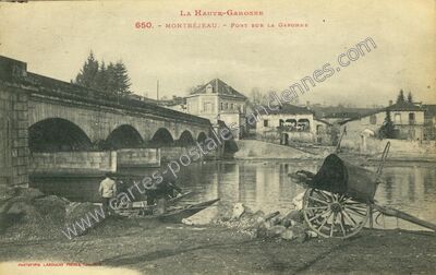 Carte postale ancienne Pont sur la Garonne — Montréjeau (Haute-Garonne)