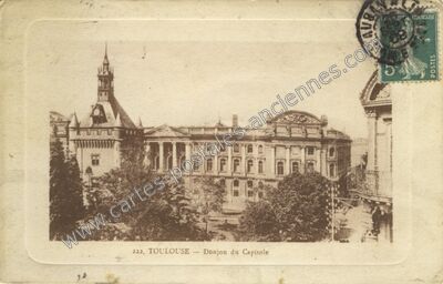 Carte postale ancienne Donjon du Capitole — Toulouse (Haute-Garonne)
