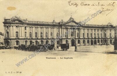Carte postale ancienne Le Capitole — Toulouse (Haute-Garonne)