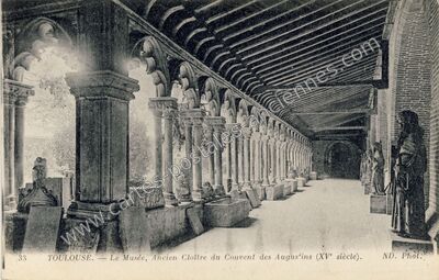 Carte postale ancienne Le Musée, Ancien Cloître du Couvent des Augustins (XV° siècle) — Toulouse (Haute-Garonne)