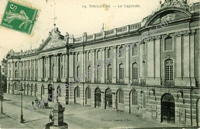 Carte postale ancienne Le Capitole — Toulouse (Haute-Garonne)
