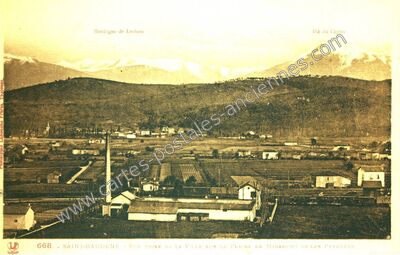 Carte postale ancienne Vue prise de la ville sur la plaine de Miramont et les Pyrénées — Saint-Gaudens (Haute-Garonne)