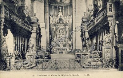 Carte postale ancienne Cœur de l'Eglise St-Sernin — Toulouse (Haute-Garonne)