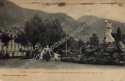 Carte postale ancienne Luchon — Bagnères-de-Luchon (Haute-Garonne)