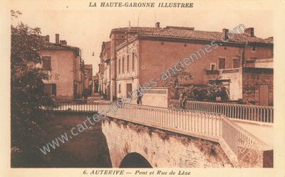 Carte postale ancienne Pont et Rue de Lèze — Auterive (Haute-Garonne)