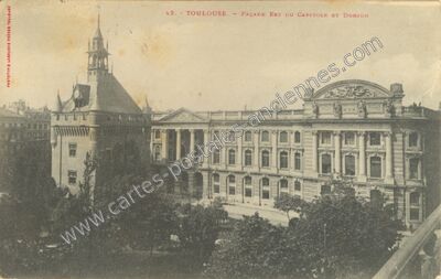 Carte postale ancienne Façade Est du Capitole et Donjon — Toulouse (Haute-Garonne)