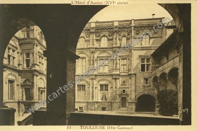 Carte postale ancienne L'Hôtel d'Assézat — Toulouse (Haute-Garonne)