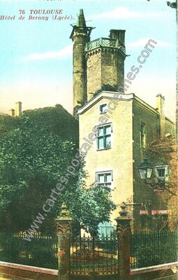 Carte postale ancienne Hôtel de Bernuy (Lycée) — Toulouse (Haute-Garonne)