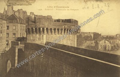 Carte postale ancienne Côte d'Émeraude. Promenade des Remparts — Saint-Malo (Ille-et-Vilaine)