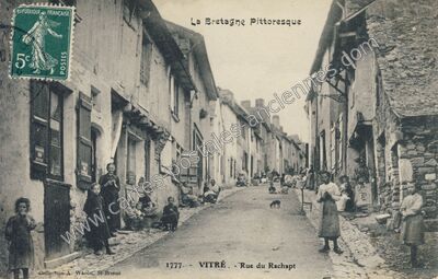 Carte postale ancienne Rue du Rachapt — Vitré (Ille-et-Vilaine)