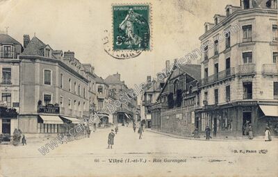 Carte postale ancienne Rue Garengeot — Vitré (Ille-et-Vilaine)