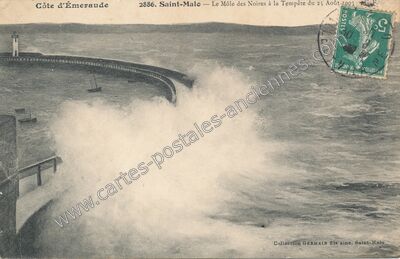 Carte postale ancienne Le Môle des Noires à la Tempête — Saint-Malo (Ille-et-Vilaine)